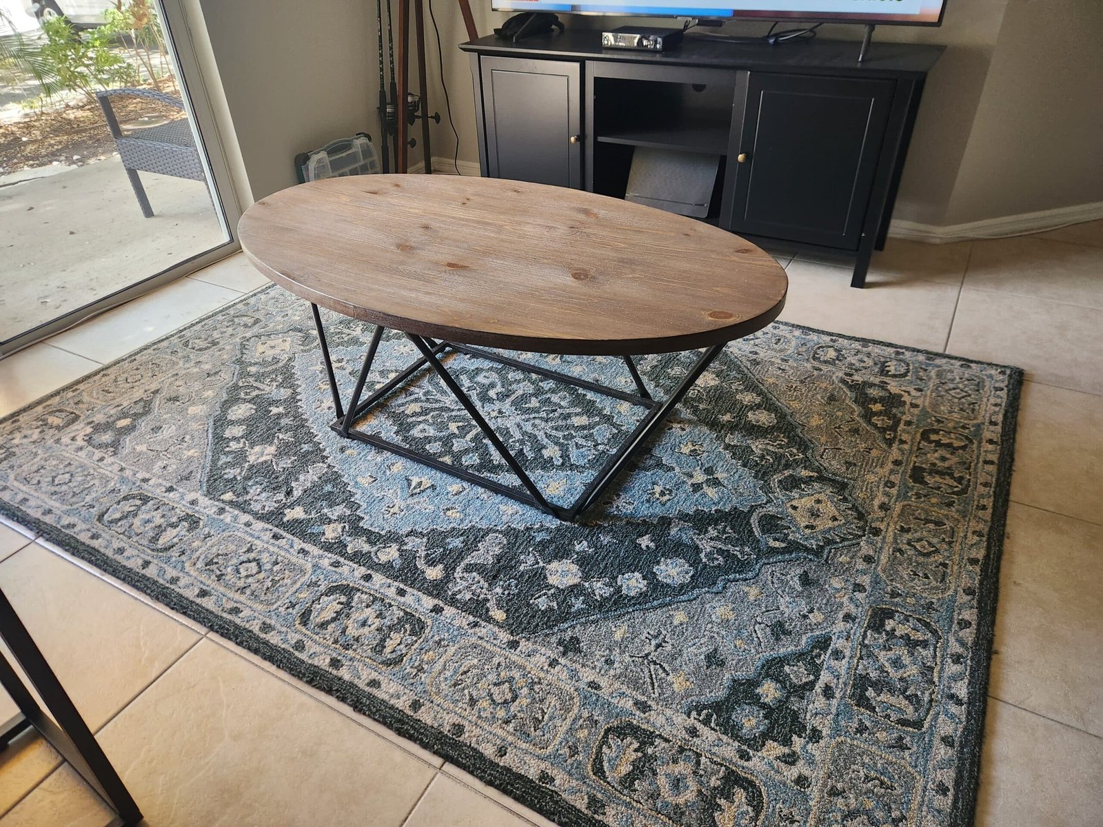 modern coffee table for rent while on TDY